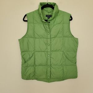 Land's End spring green light down filled vest M